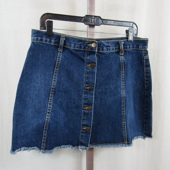 Permanent Size 11 Dark Blue Denim Front Button Frayed Hem Mini Skirt y2k preppy - Picture 2 of 3